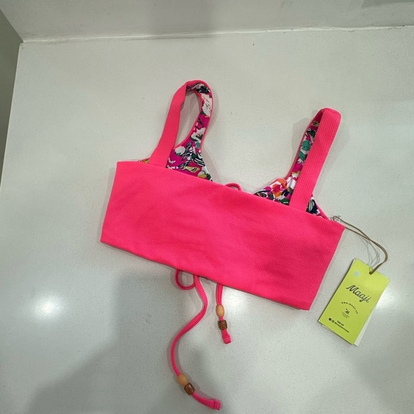 Maaji Fuchsia Dianthus Danzel Reversible Bikini Top. - Picture 5 of 8